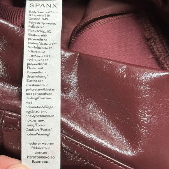 Spanx Leggings Women XS Ruby Red Spanxshape Faux Leather Grunge Baddie Club Edgy - Picture 5 of 7